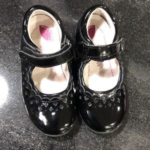 Stride rite pattern leather toddler shoes